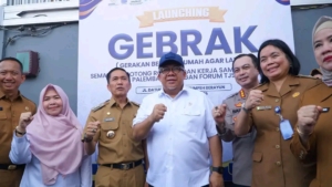 Fahri Hamzah GEBRAK Kunjungi Rusun Palembang