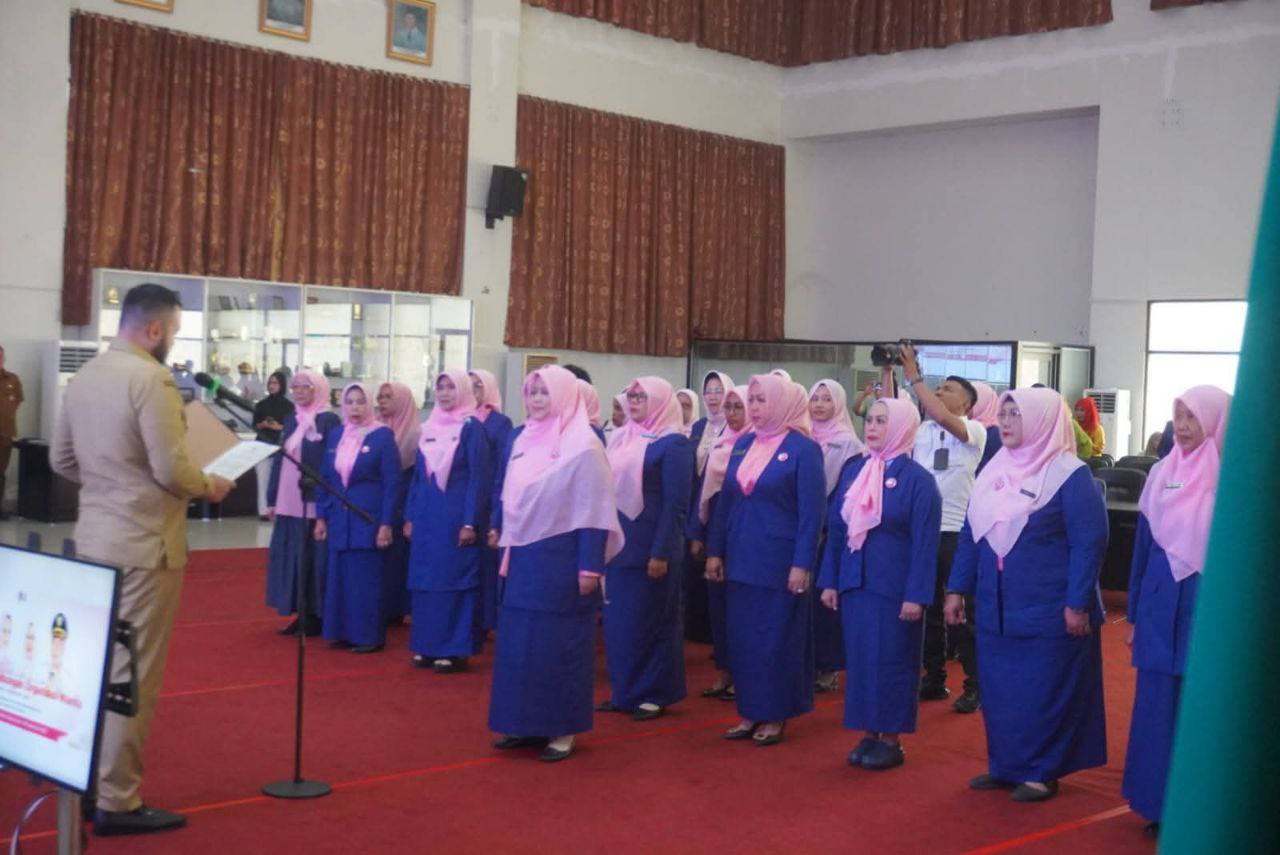 Pengurus GOW Kota Padang 2025-2030 Dikukuhkan oleh Walikota Padang Fadly Amran